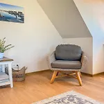 Baltischer Hof 53 *